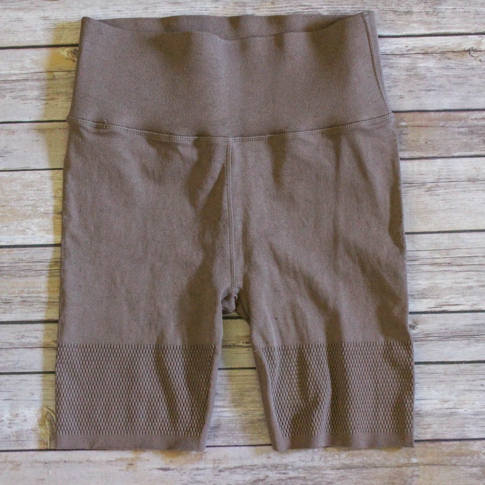 Fabletics Biker Shorts Womens Large Brown High-Waisted SculptKnit Gym Workout